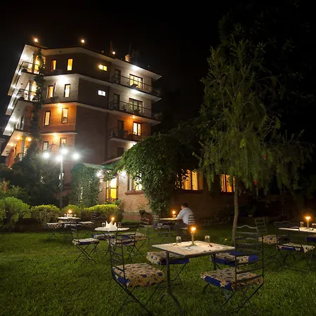 Royal Astoria Hotel-3